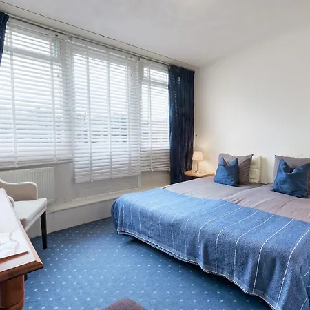 The Waverly House 4* Ouderkerk-sur-l'Amstel