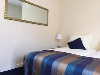The Waverly House אאודקרק אן דה אמסטל